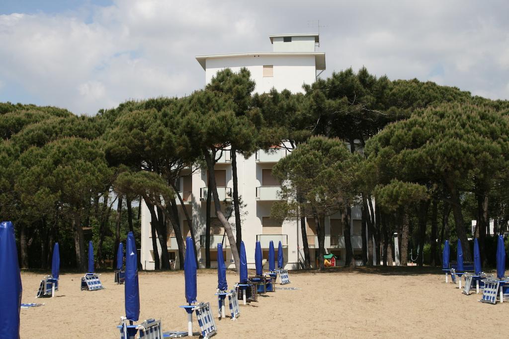דירות לידו די ג'סולו Ariston Fronte Mare חדר תמונה